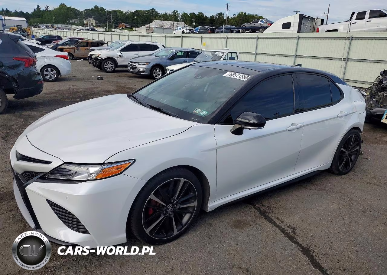 2020 Toyota Camry Xse – zdjęcie 1 z 13