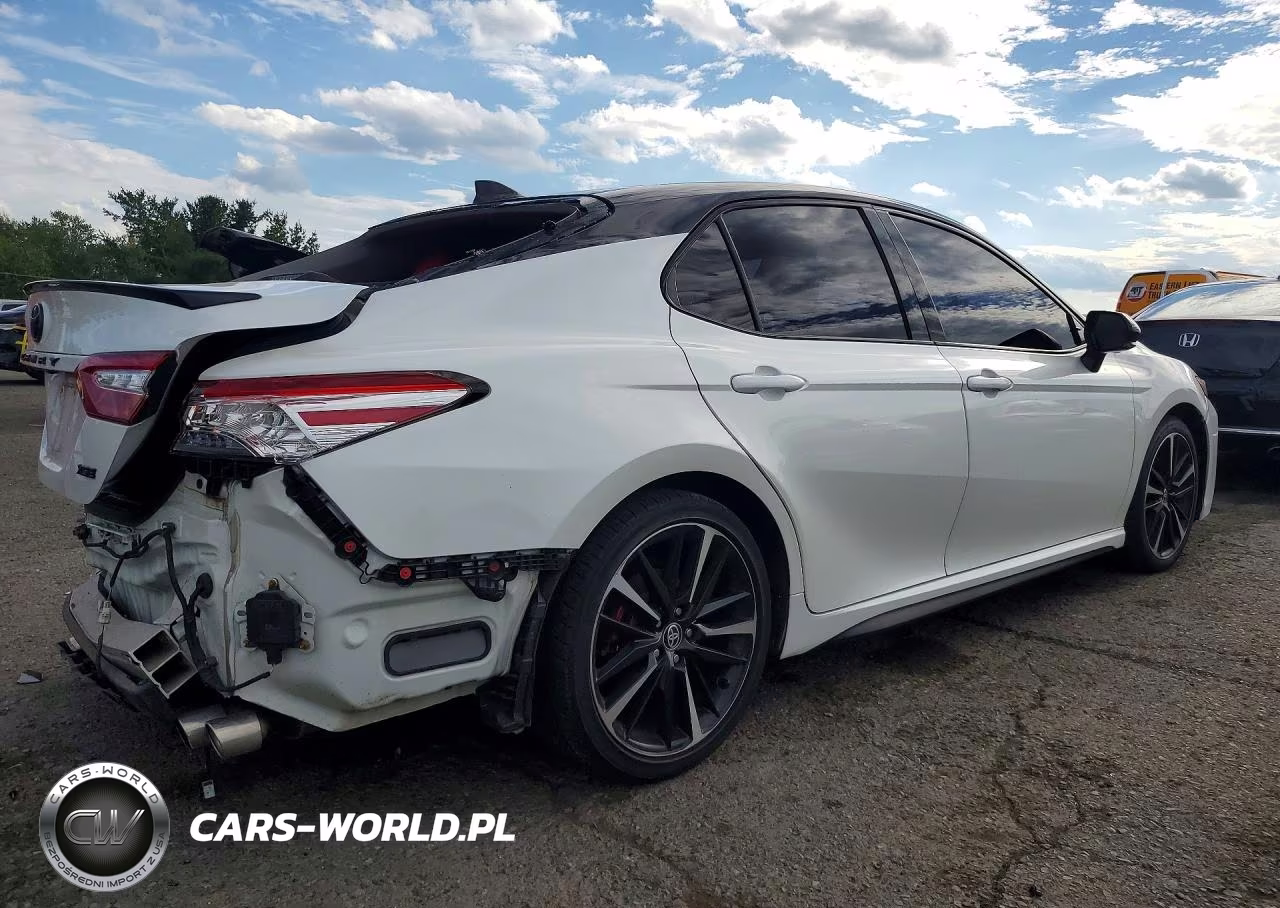2020 Toyota Camry Xse VIN:4T1K61AK3LU374835 - 3