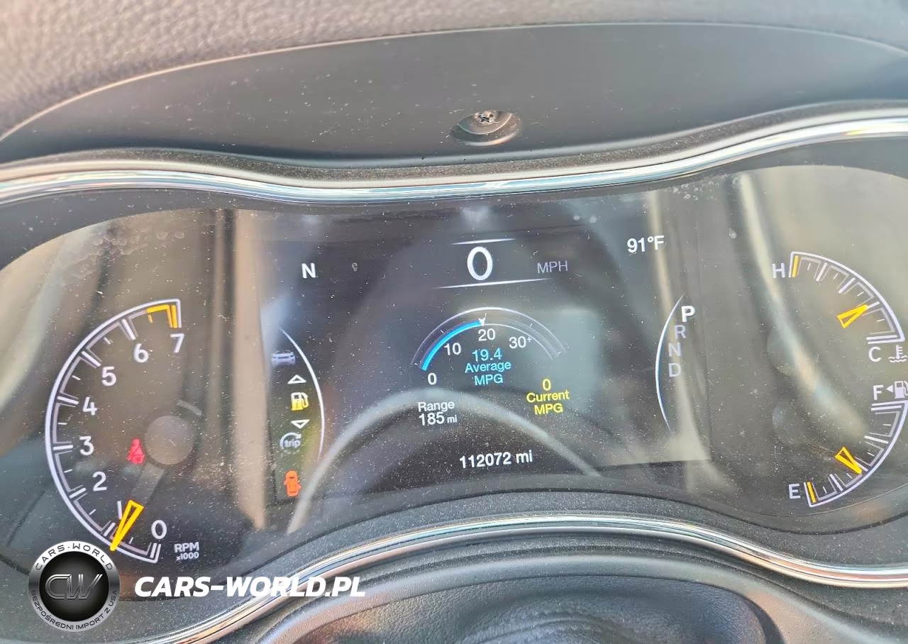 2019 Jeep Grand Cherokee Laredo VIN:1C4RJFAG5KC688324 - 9