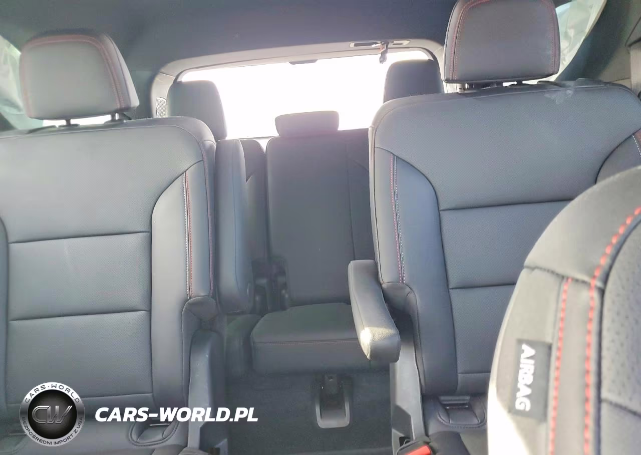 2024 Chevrolet Traverse Lt Z71 VIN:1GNEVJKS5RJ200222 - 10