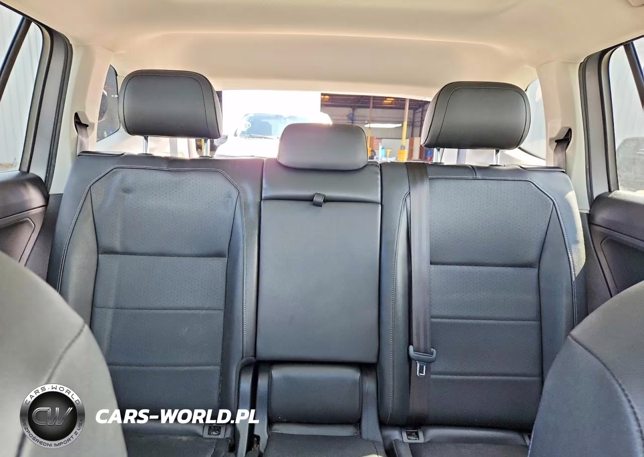 2020 Volkswagen Tiguan Se VIN:3VV3B7AX2LM129453 - 10