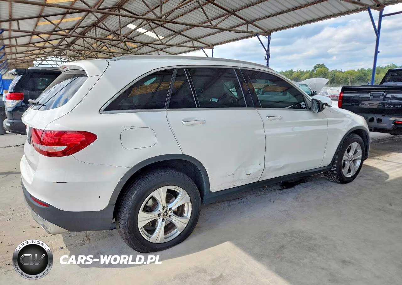2017 Mercedes-Benz Glc 300 VIN:WDC0G4JBXHF212295 - 3