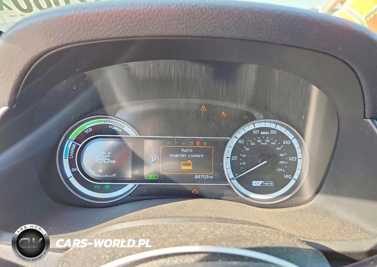 2018 Kia Niro Touring VIN:KNDCE3LC4J5124332 - 9