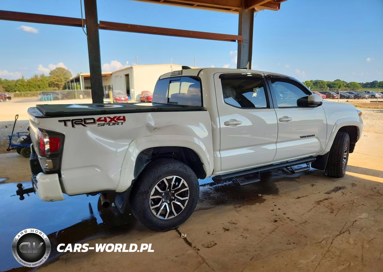 2020 Toyota Tacoma Trd Sport VIN:3TMCZ5AN4LM323320 - 3