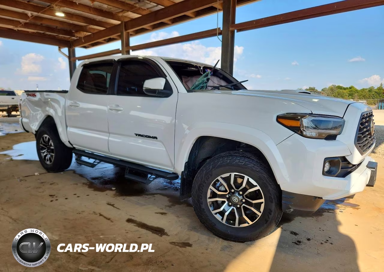 2020 Toyota Tacoma Trd Sport VIN:3TMCZ5AN4LM323320 - 4
