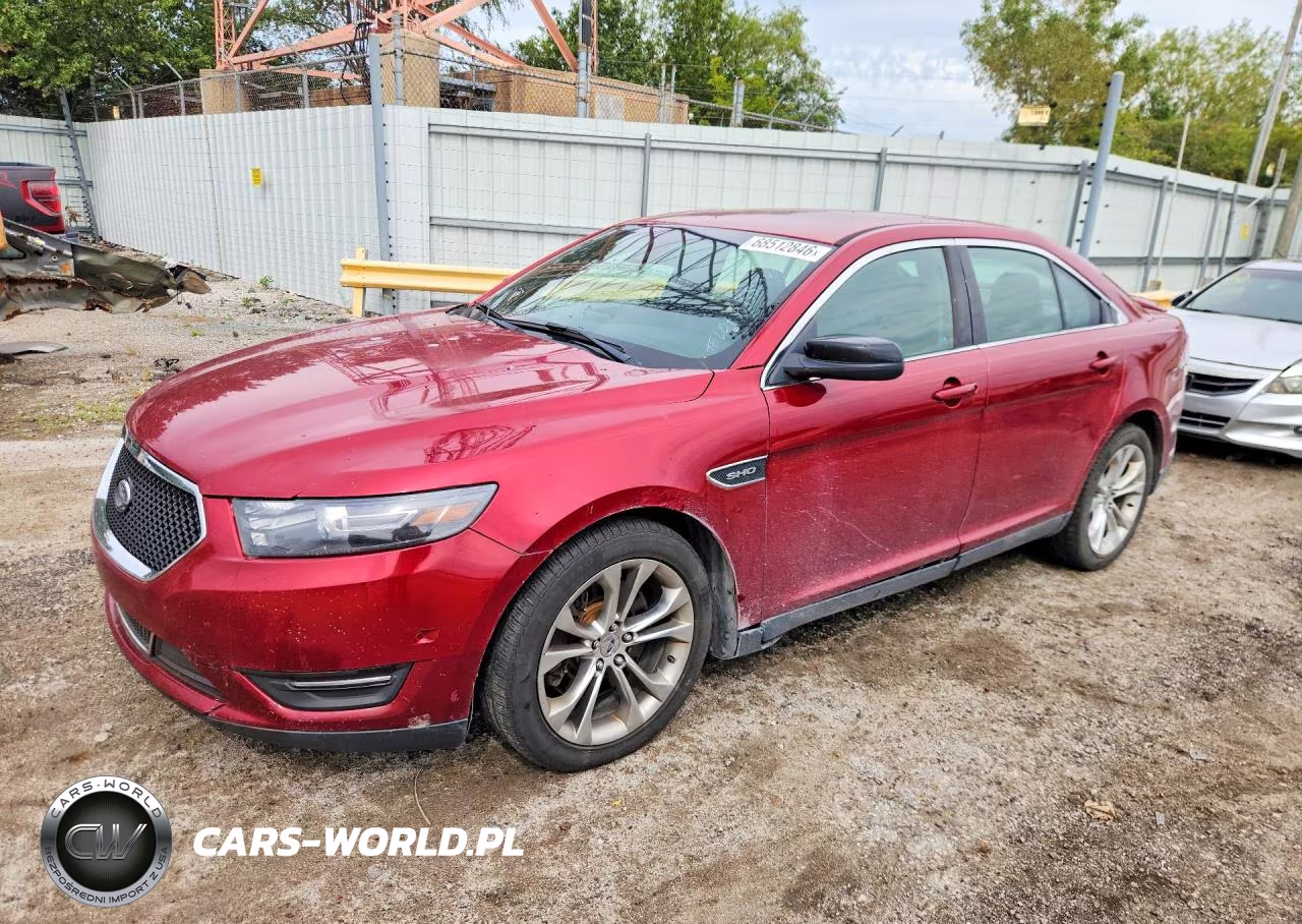 2013 Ford Taurus Sho – zdjęcie 1 z 13