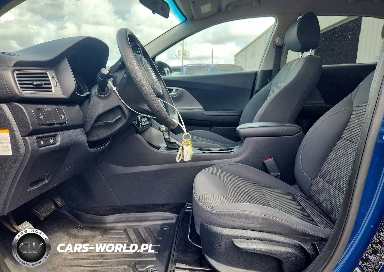 2017 Kia Niro Fe VIN:KNDCB3LC2H5039167 - 7
