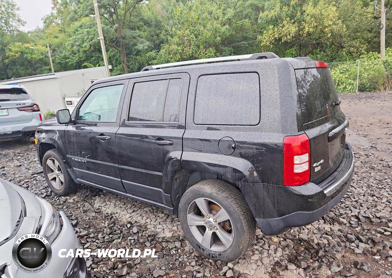 2016 Jeep Patriot Latitude VIN:1C4NJRFB2GD639936 - 2