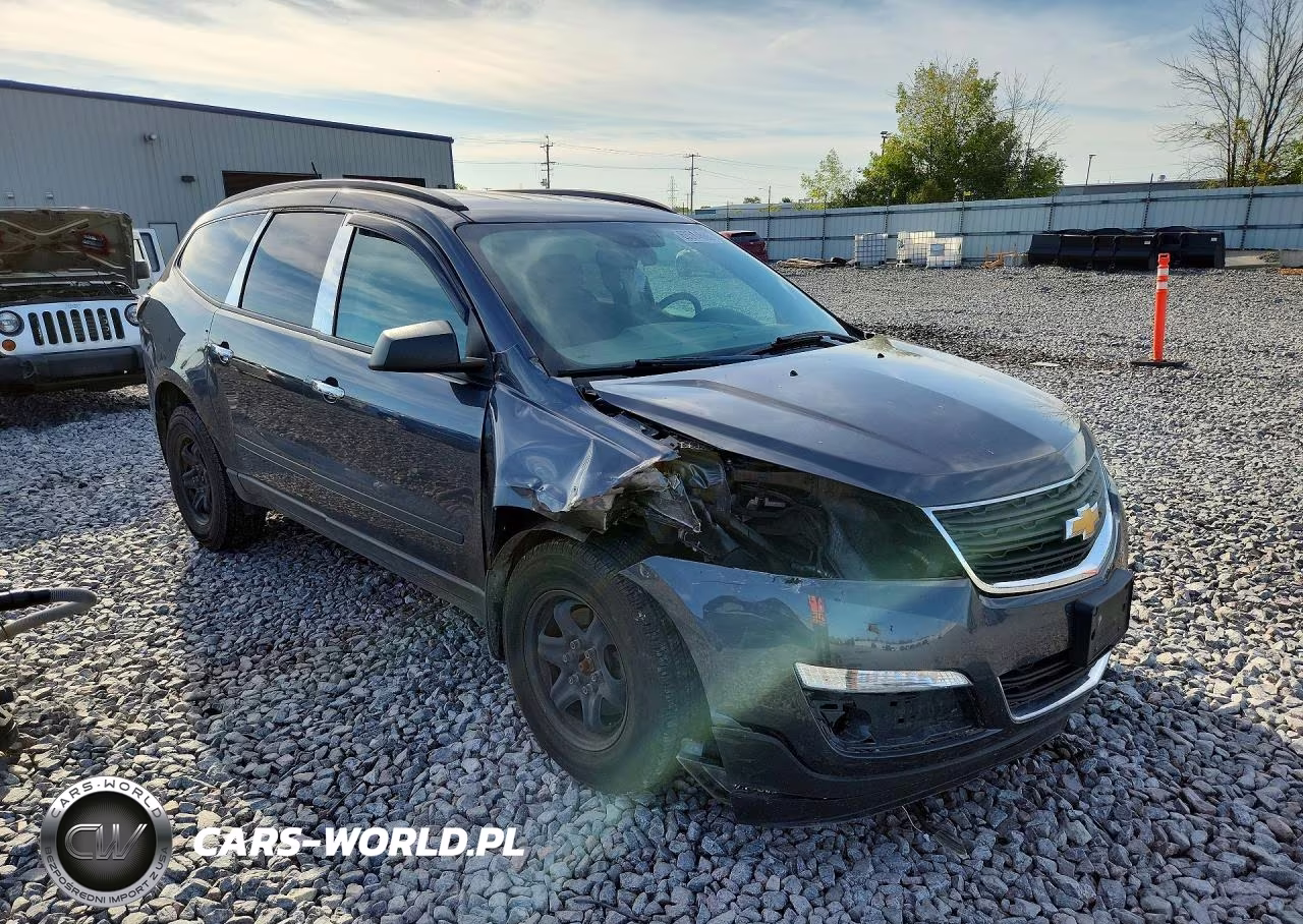2014 Chevrolet Traverse Ls VIN:1GNKRFED5EJ277037 - 4