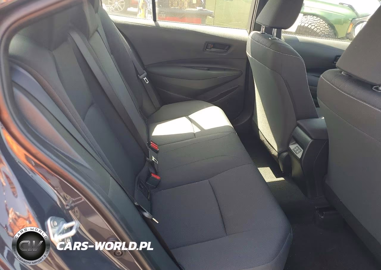 2025 Toyota Corolla Hybrid Le VIN:JTDBCMFE7S3099671 - 10