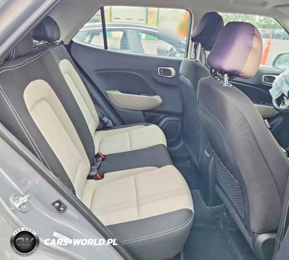 2021 Hyundai Venue Sel VIN:KMHRC8A36MU073129 - 10