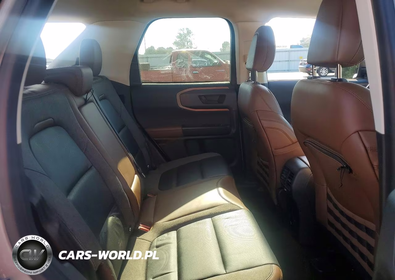 2021 Ford Bronco Sport Outer Banks VIN:3FMCR9C68MRA57121 - 11