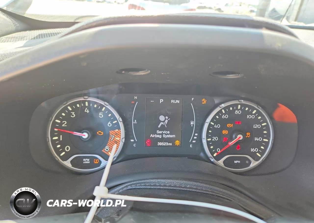 2016 Jeep Renegade Limited VIN:ZACCJBDT4GPD05239 - 9