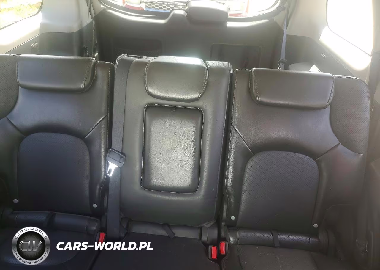 2011 Nissan Pathfinder S VIN:5N1AR1NN6BC634981 - 10