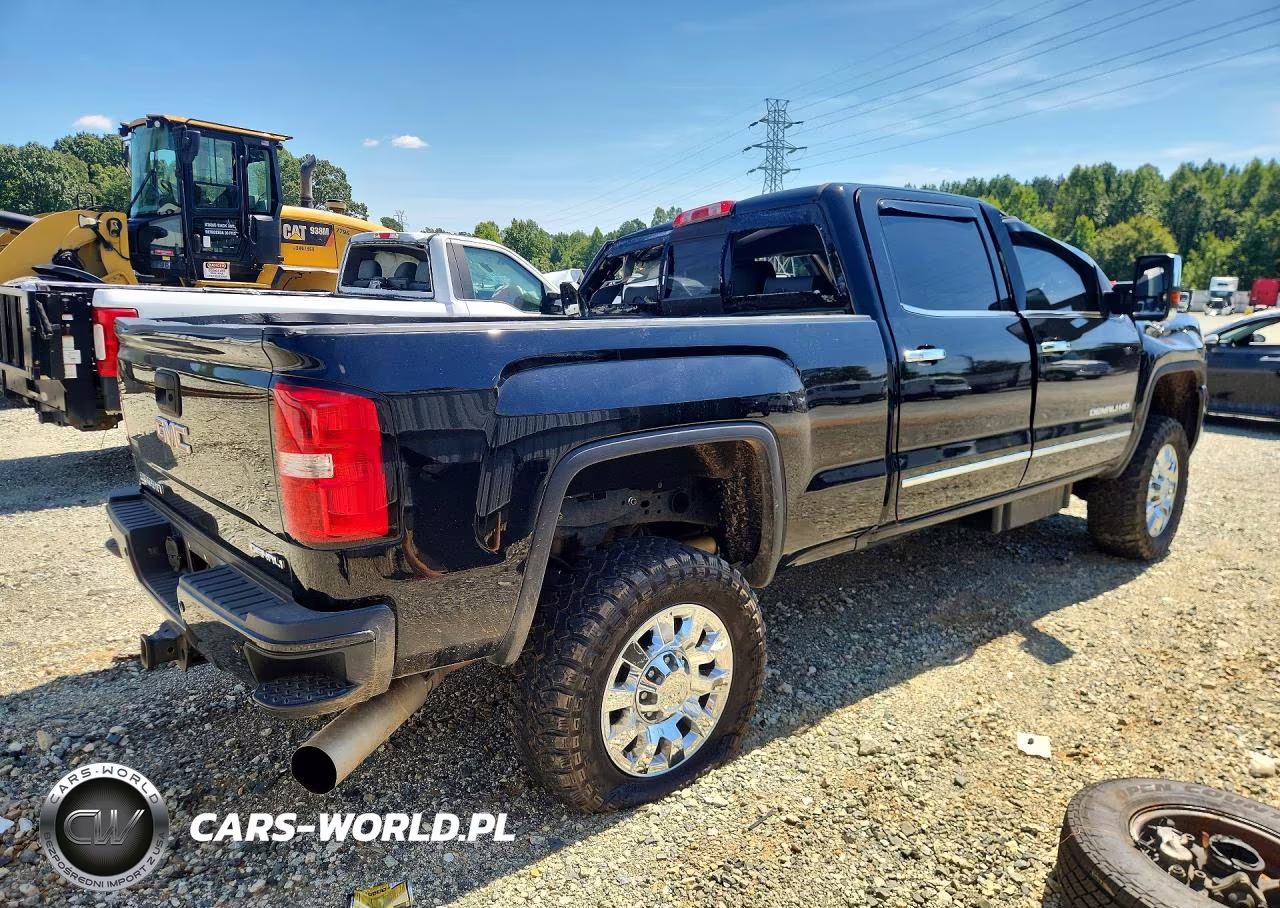 2016 GMC Sierra K2500 Denali VIN:1GT12UE8XGF138432 - 3