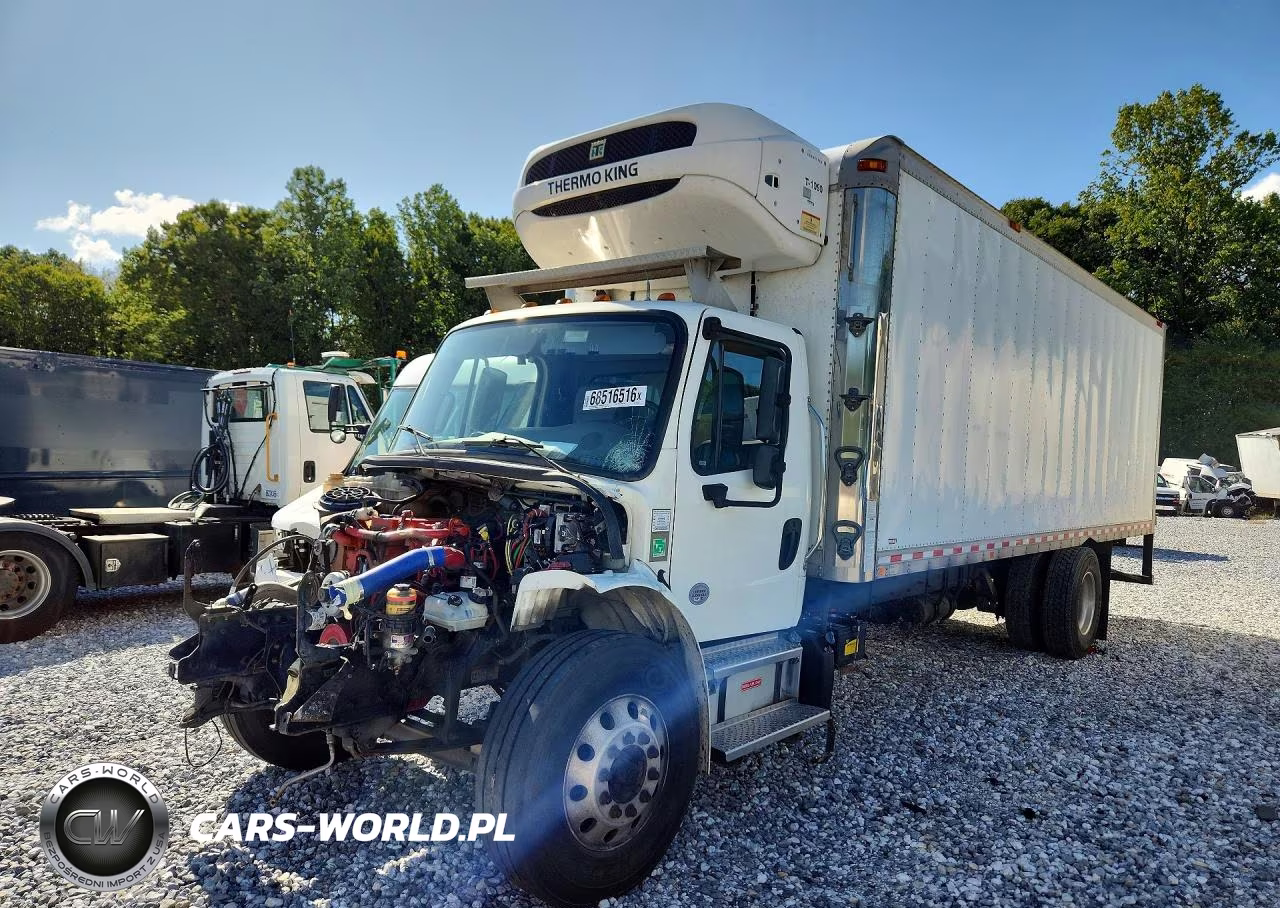 2021 Freightliner M2 106 Med - Semi Truck