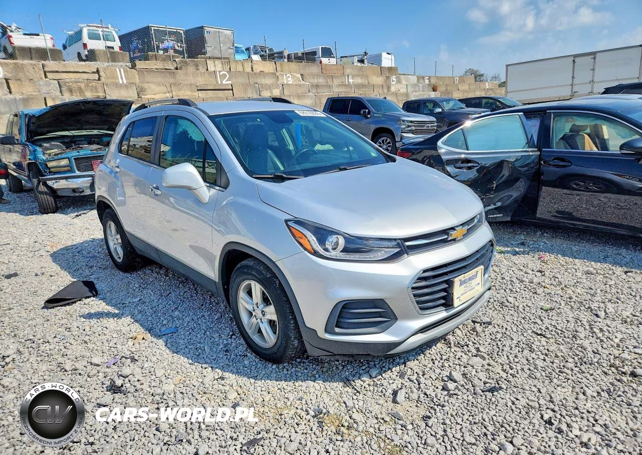 2018 Chevrolet Trax 1Lt VIN:KL7CJLSB9JB728395 - 4