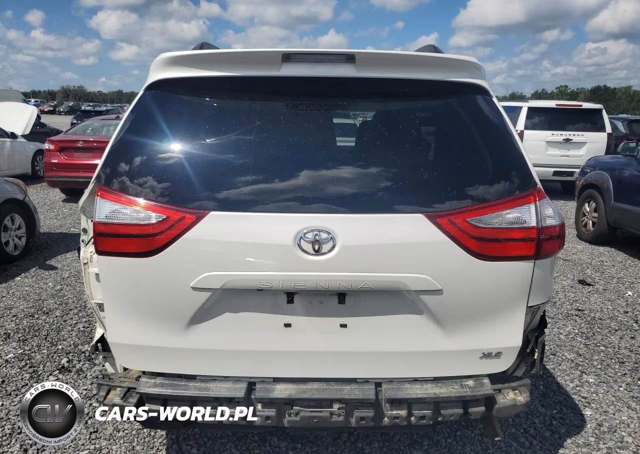 2016 Toyota Sienna Xle 8-Passenger VIN:5TDYK3DC3GS724307 - 6