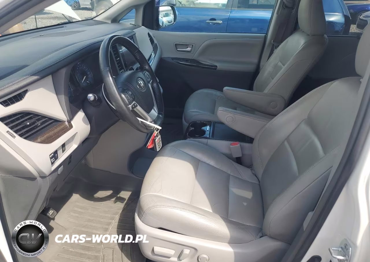 2016 Toyota Sienna Xle 8-Passenger VIN:5TDYK3DC3GS724307 - 7