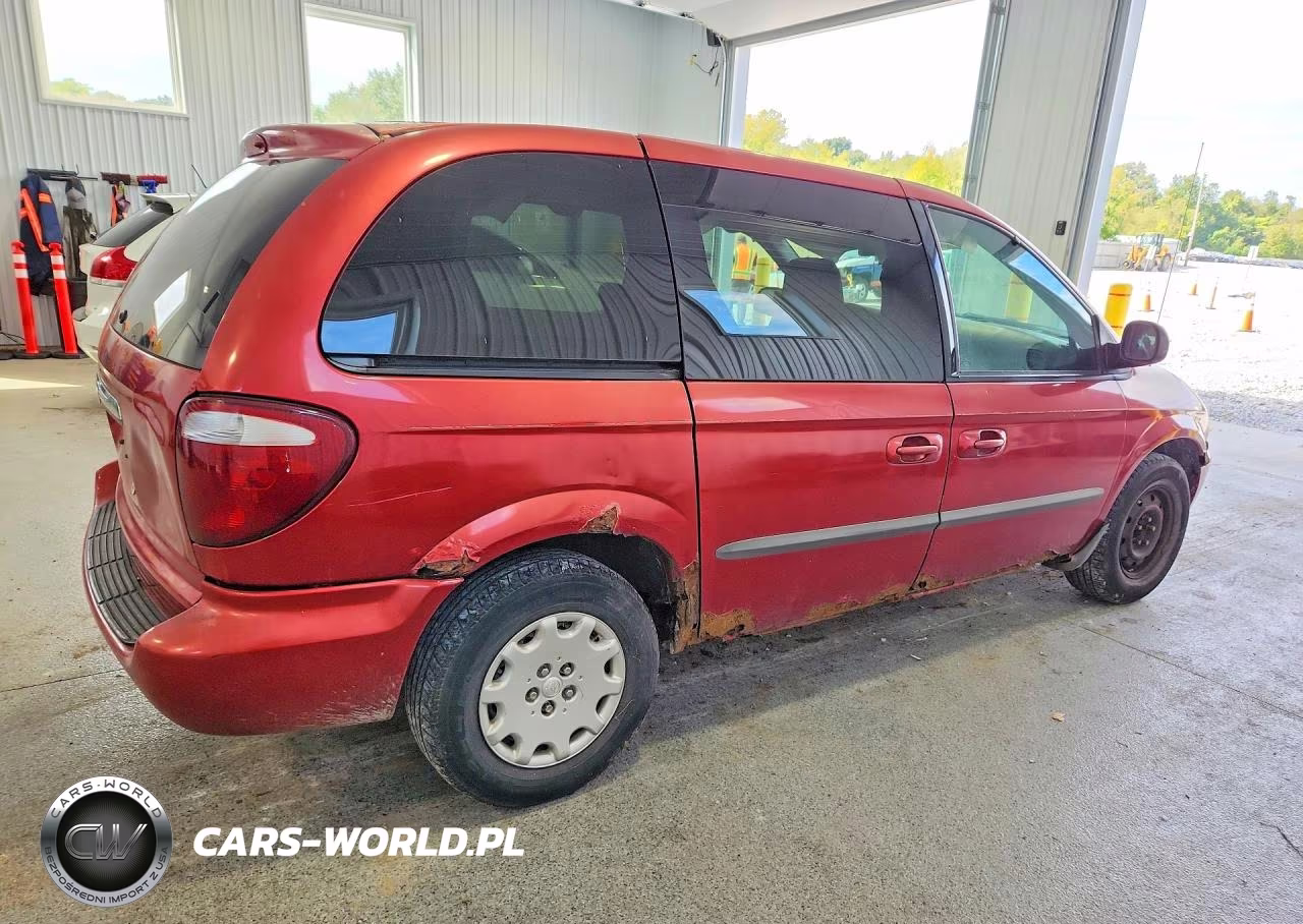 2004 Chrysler Town & Country VIN:1C4GP45R74B580169 - 3