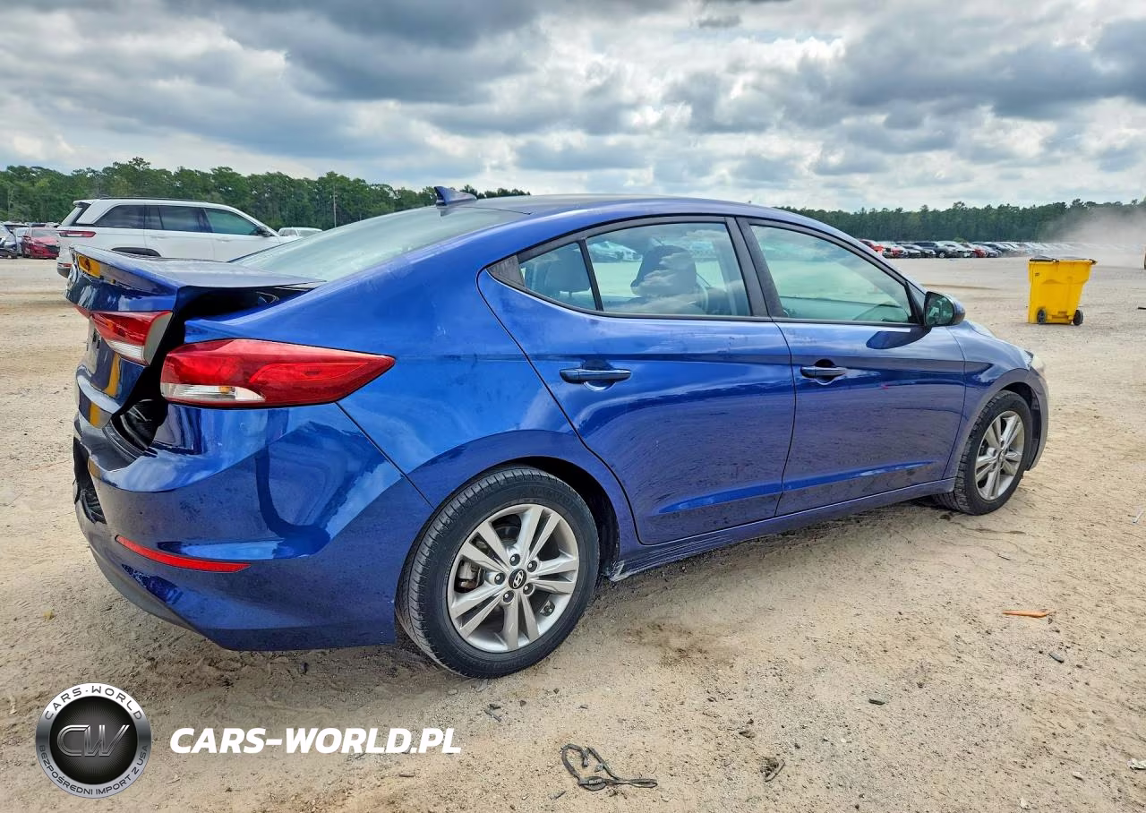 2018 Hyundai Elantra Sel VIN:5NPD84LFXJH227878 - 3