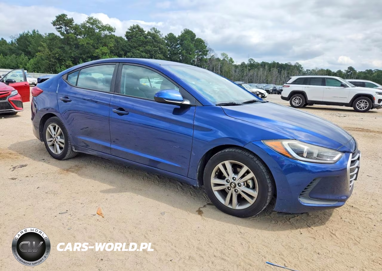 2018 Hyundai Elantra Sel VIN:5NPD84LFXJH227878 - 4