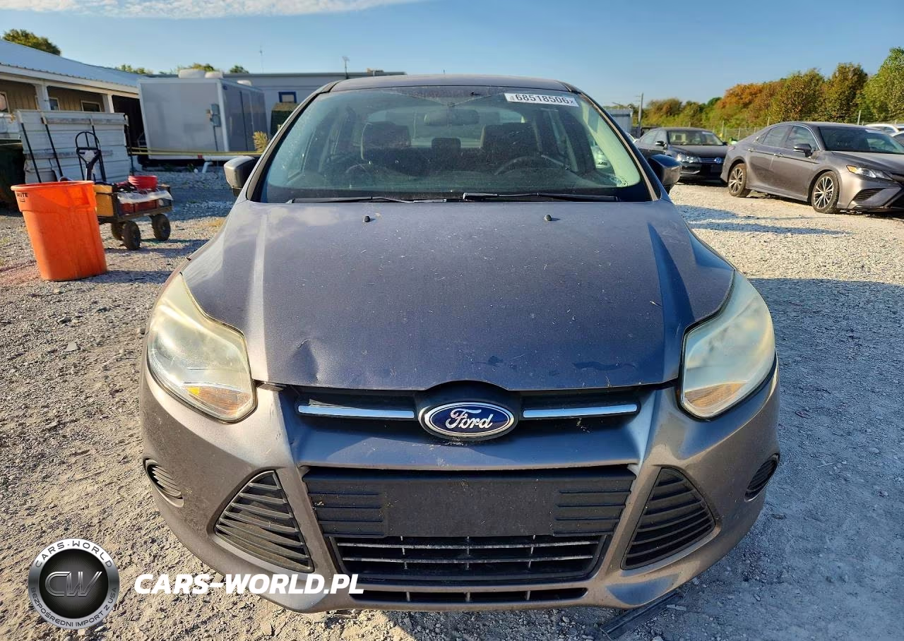 2014 Ford Focus Se VIN:1FADP3F23EL233468 - 5