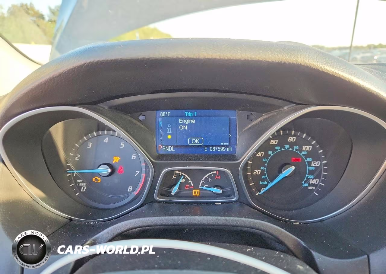 2014 Ford Focus Se VIN:1FADP3F23EL233468 - 9