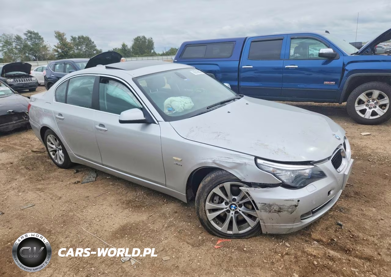 2010 BMW 535 Xi VIN:WBANV9C59AC461892 - 4