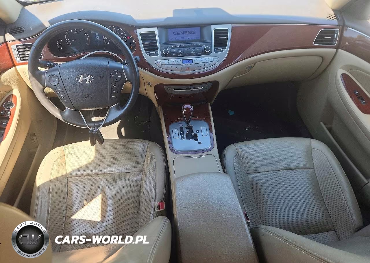 2012 Hyundai Genesis 3.8L VIN:KMHGC4DD5CU195290 - 8