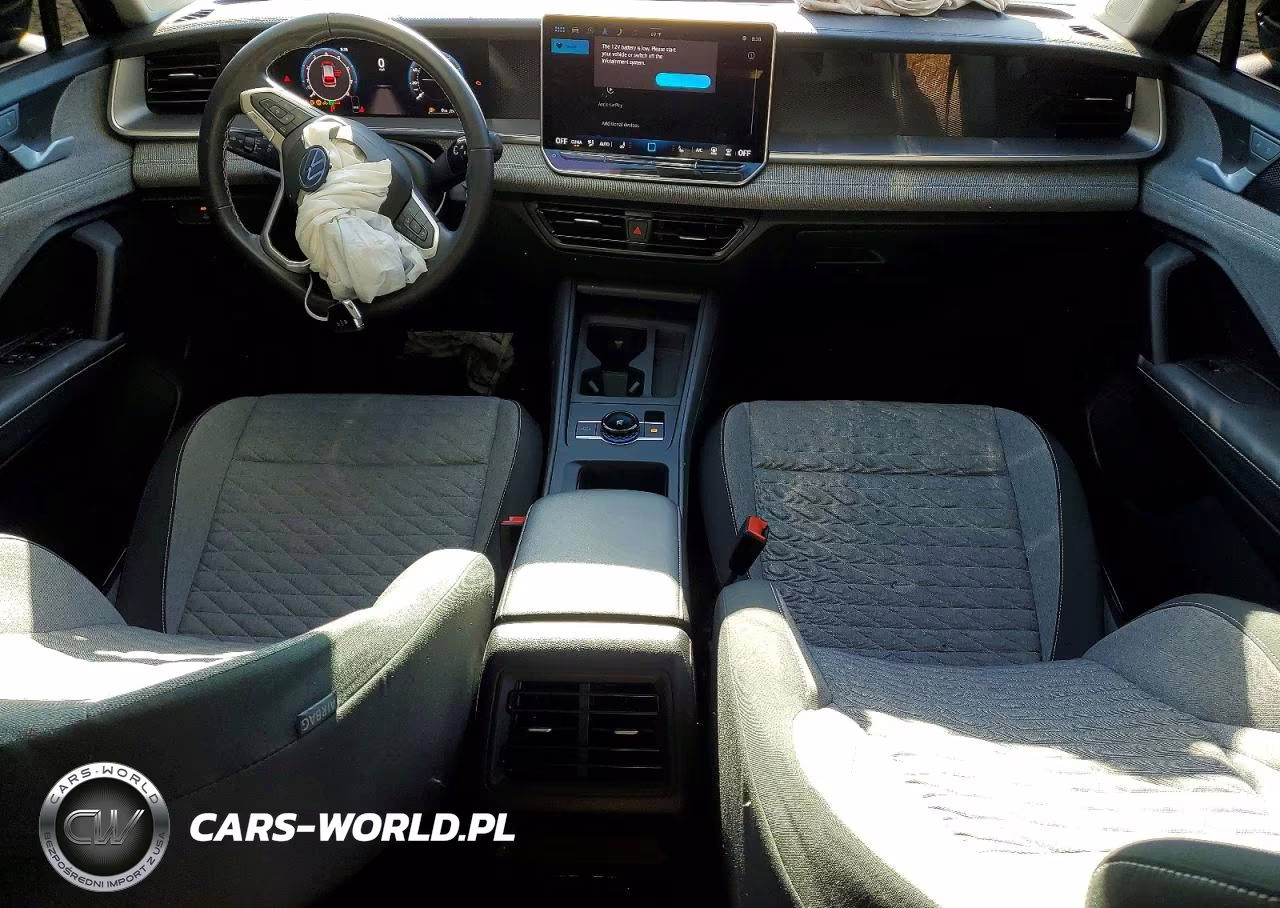 2025 Volkswagen Tiguan S VIN:3VVBR7RM4SM040662 - 8