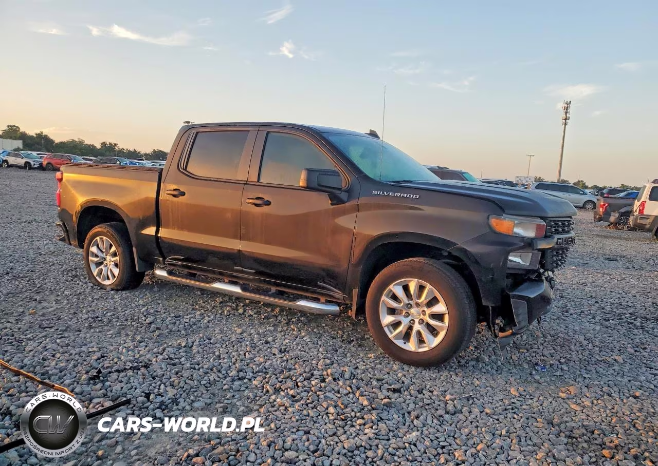 2019 Chevrolet Silverado C1500 Custom VIN:3GCPWBEFXKG266551 - 4