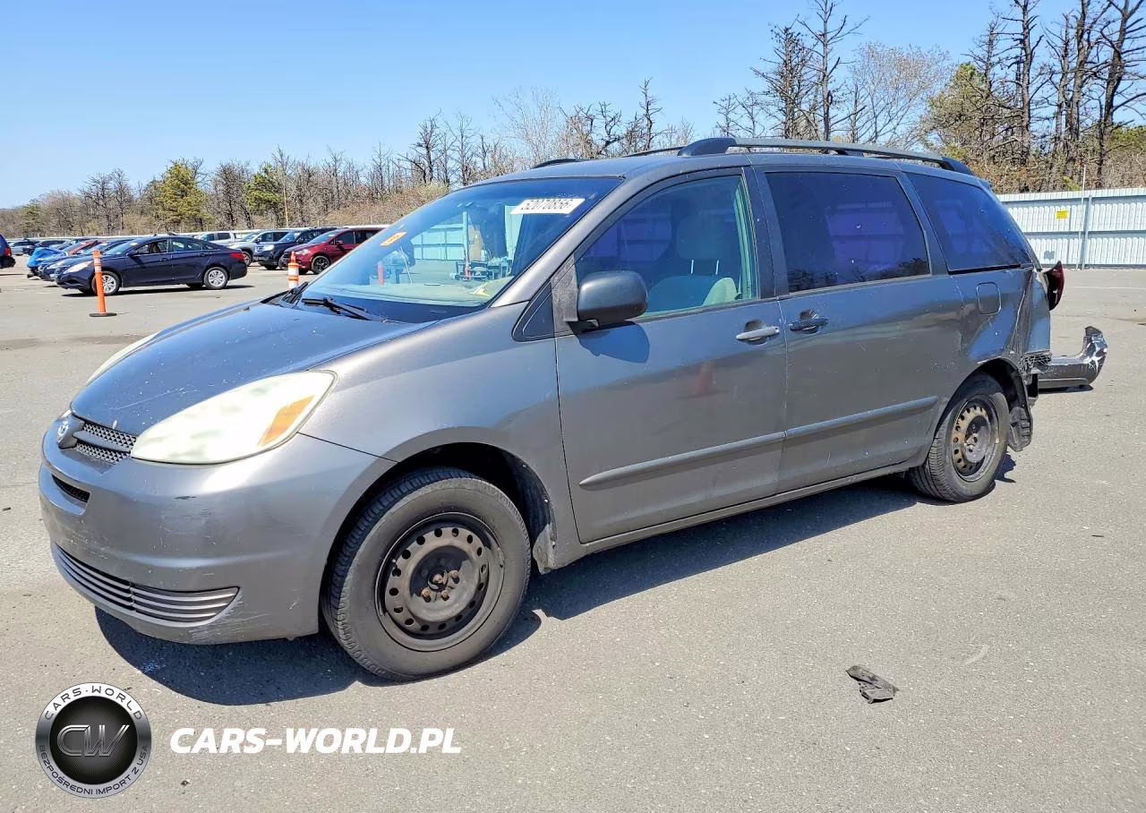 2004 Toyota Sienna Le 7 Passenger