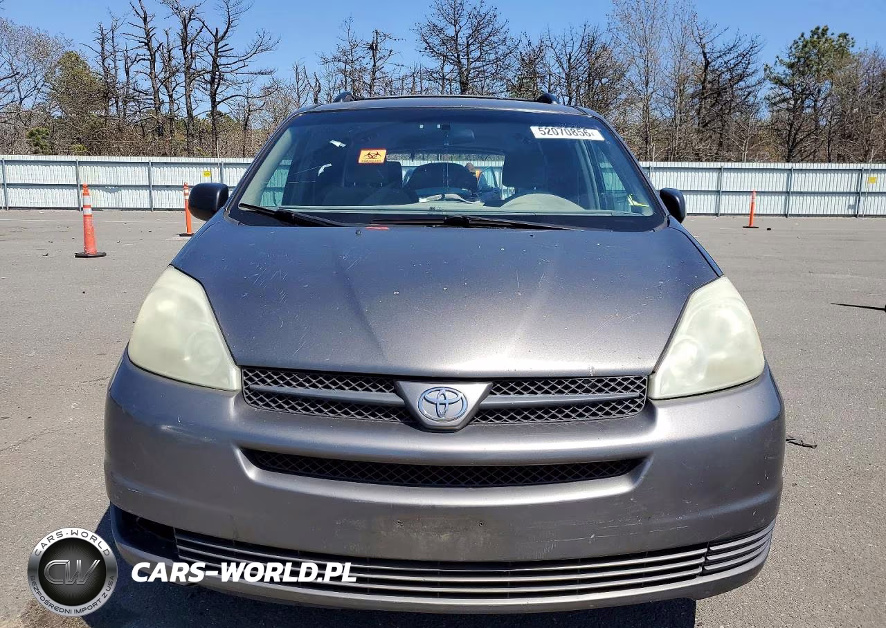 2004 Toyota Sienna Le 7 Passenger VIN:5TDZA23CX4S149847 - 5
