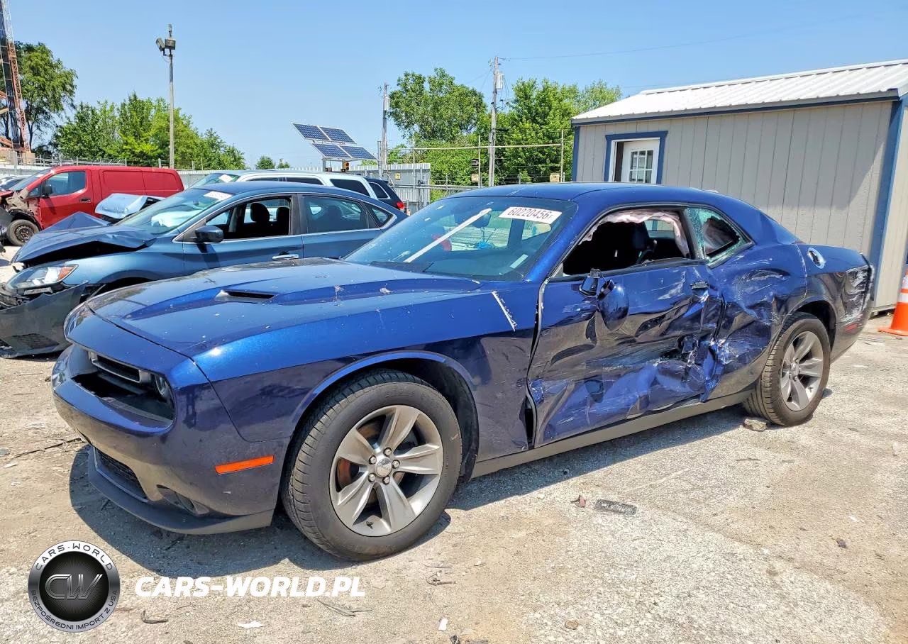 2016 Dodge Challenger Sxt – zdjęcie 1 z 12