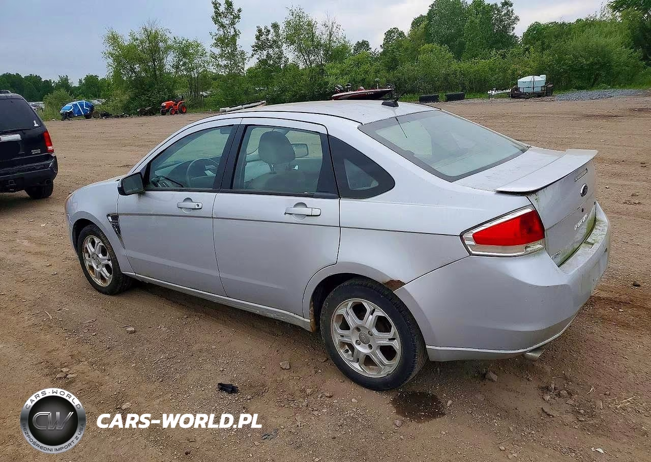 2008 Ford Focus Se VIN:1FAHP35N58W110089 - 2