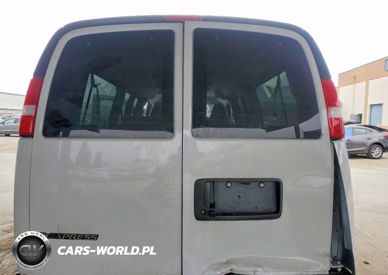 2025 Chevrolet Express G3500 Lt VIN:1GAZGPFP2S1254198 - 10