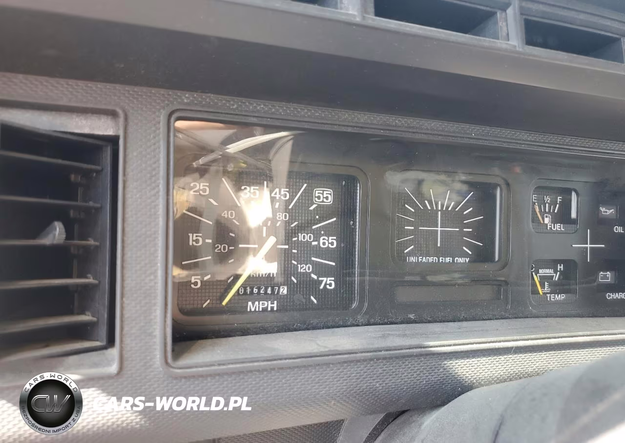1998 Ford F700 VIN:1FDNF70J0WVA25722 - 8