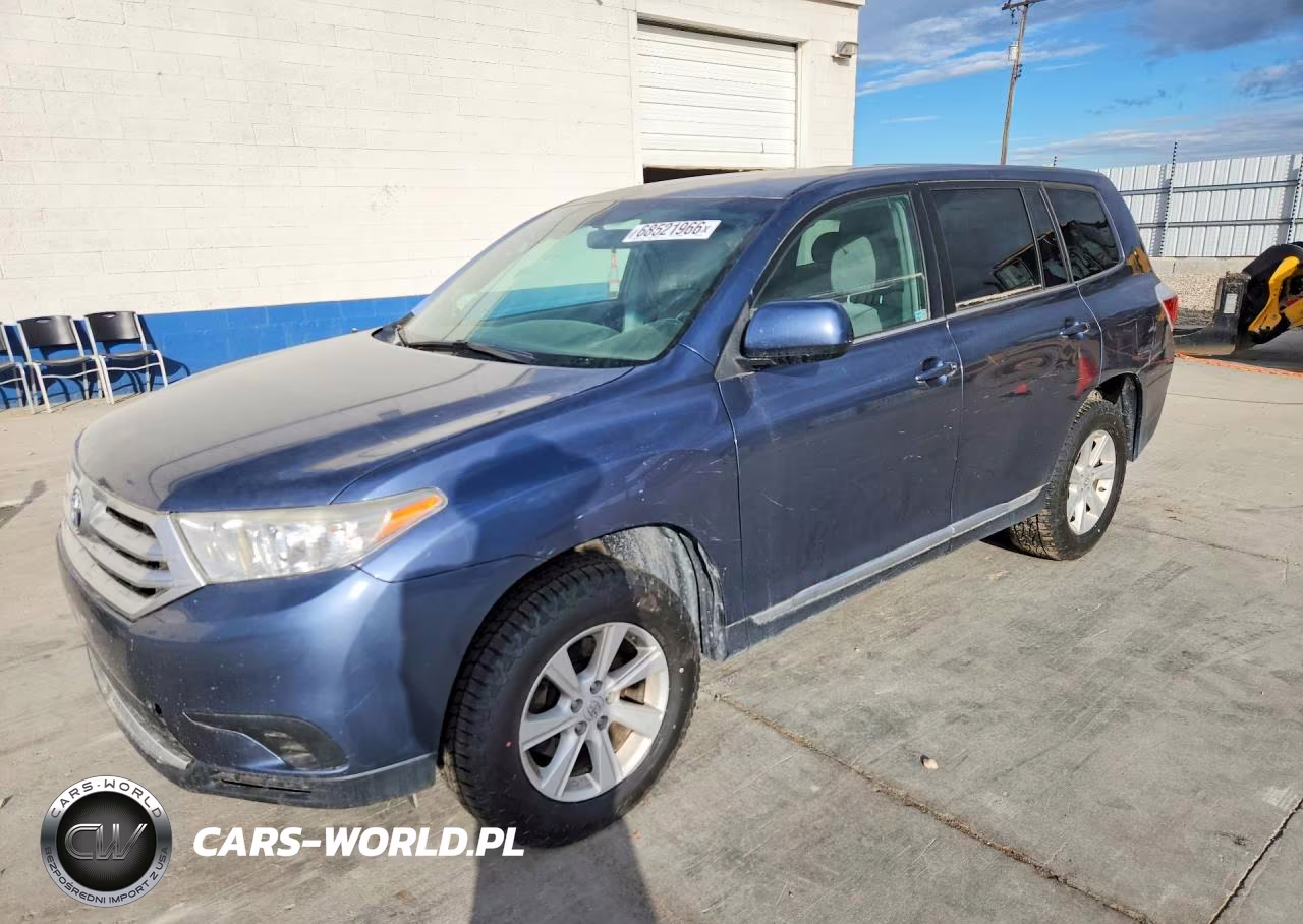 2011 Toyota Highlander Base