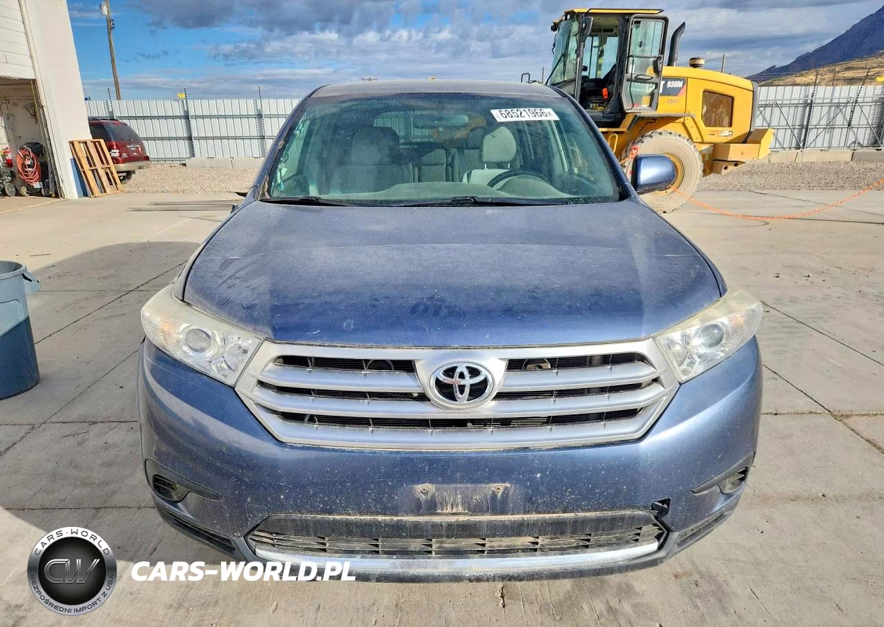 2011 Toyota Highlander Base VIN:5TDBK3EHXBS041948 - 5