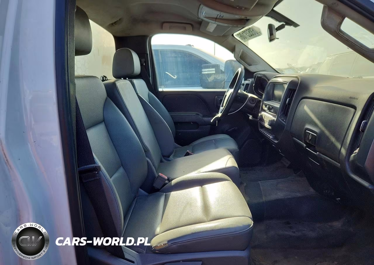2018 Chevrolet Silverado C3500 VIN:1GB3CYCY5JF268226 - 10