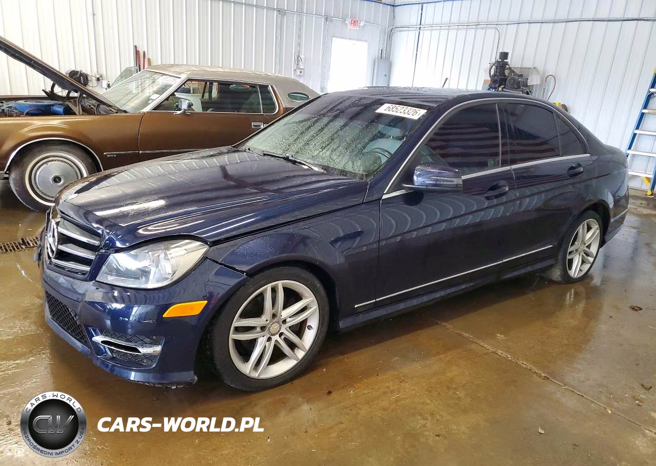 2014 Mercedes-Benz C 250