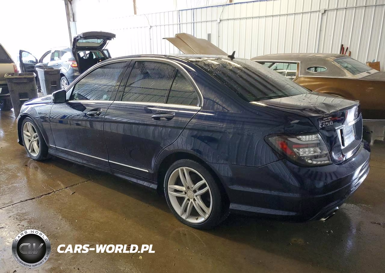 2014 Mercedes-Benz C 250 VIN:WDDGF4HB5EG253569 - 2