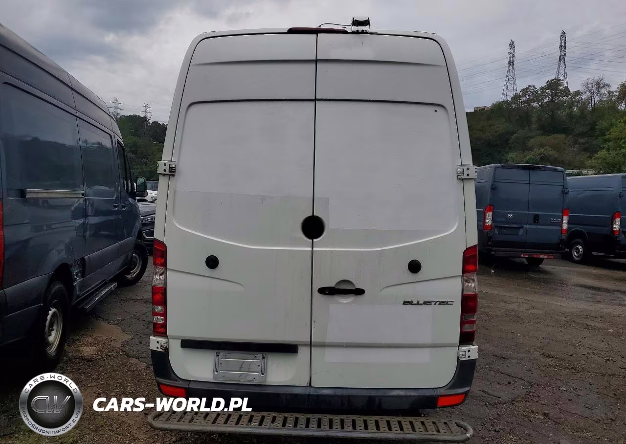 2015 Mercedes-Benz Sprinter 2500 VIN:WD3PE8DB7FP134847 - 6