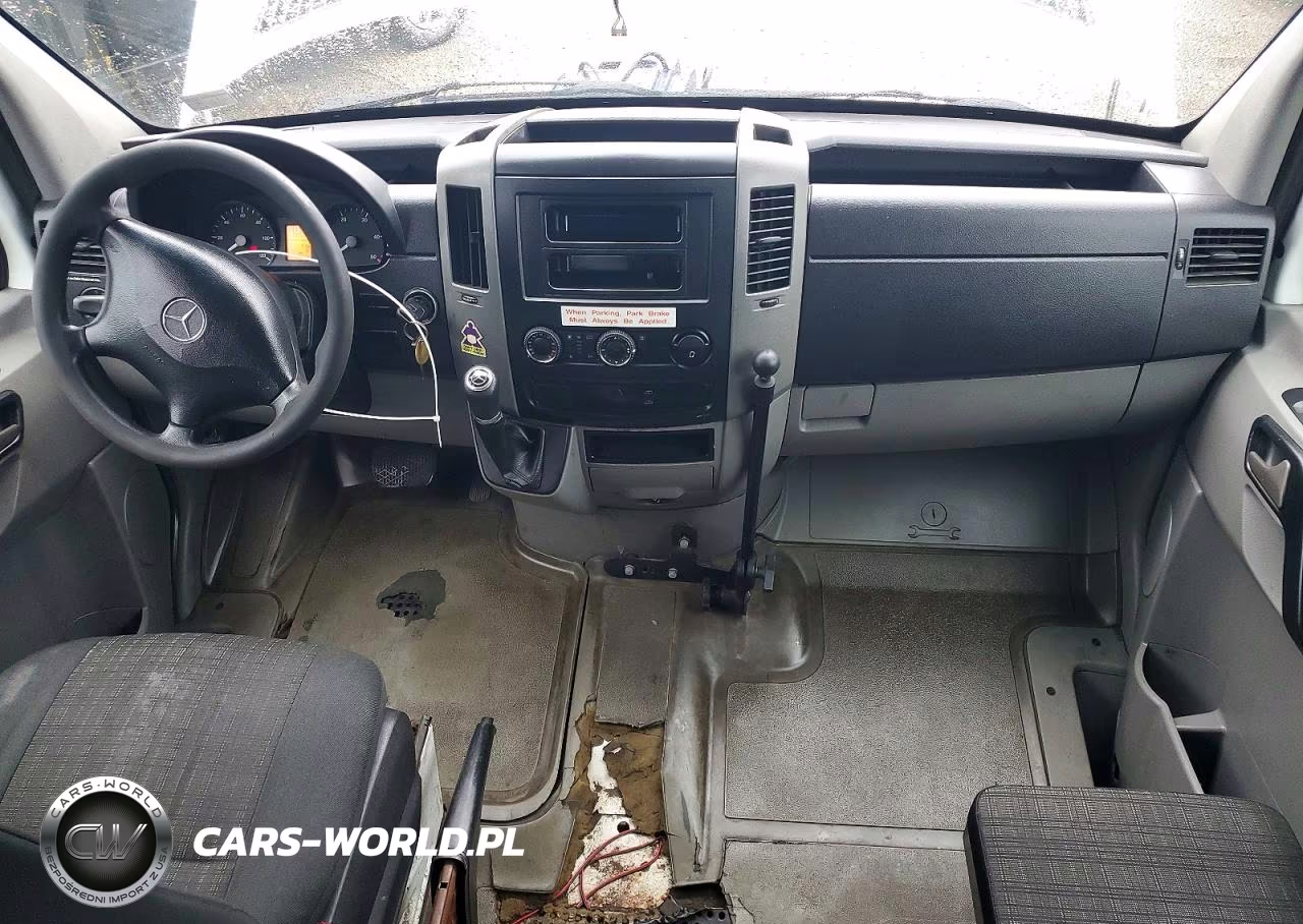 2015 Mercedes-Benz Sprinter 2500 VIN:WD3PE8DB7FP134847 - 8