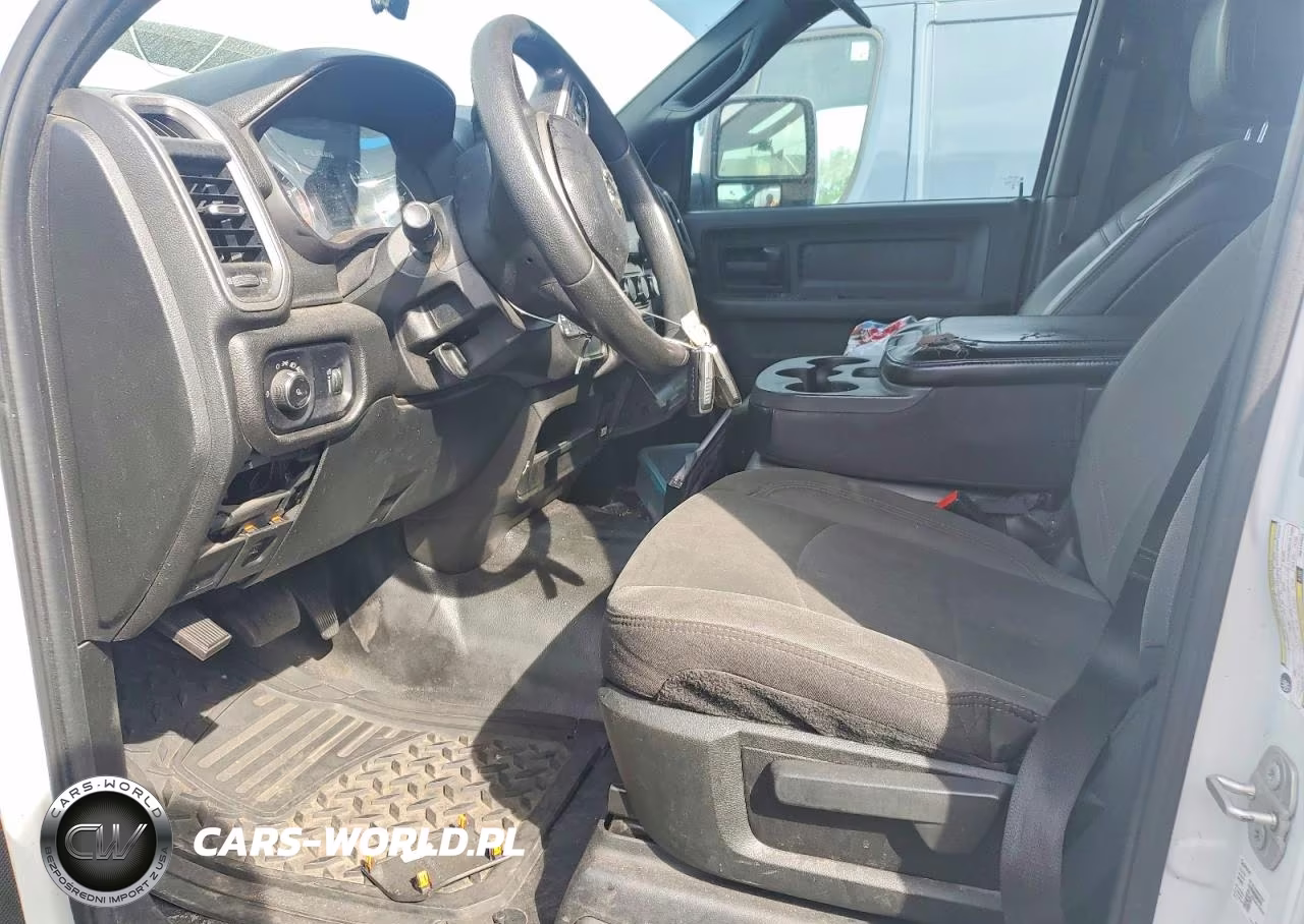2024 Ram 3500 Tradesman VIN:3C63RRGL9RG112626 - 7