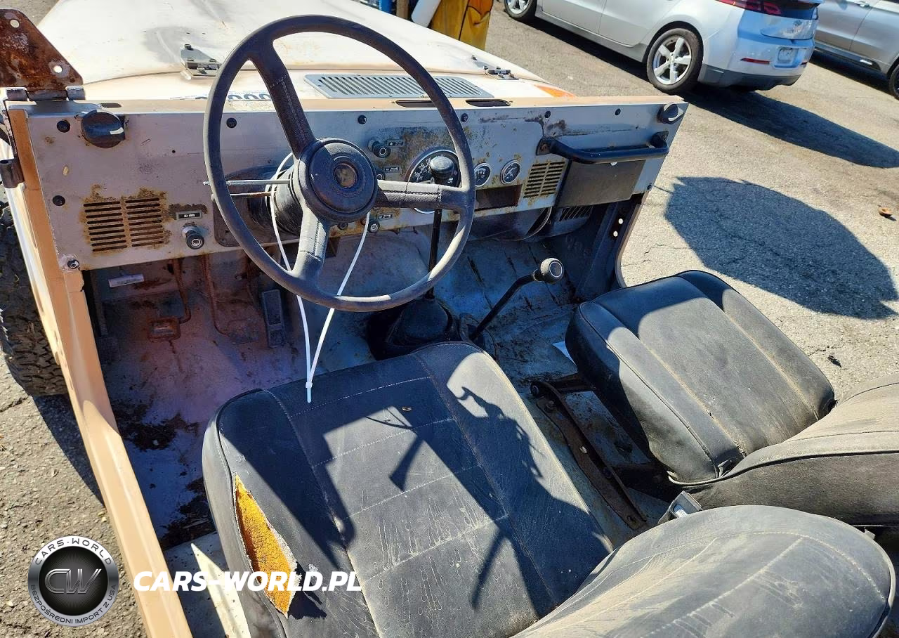 1983 Jeep Jeep Cj7 VIN:1JCCN87A0DT059225 - 9