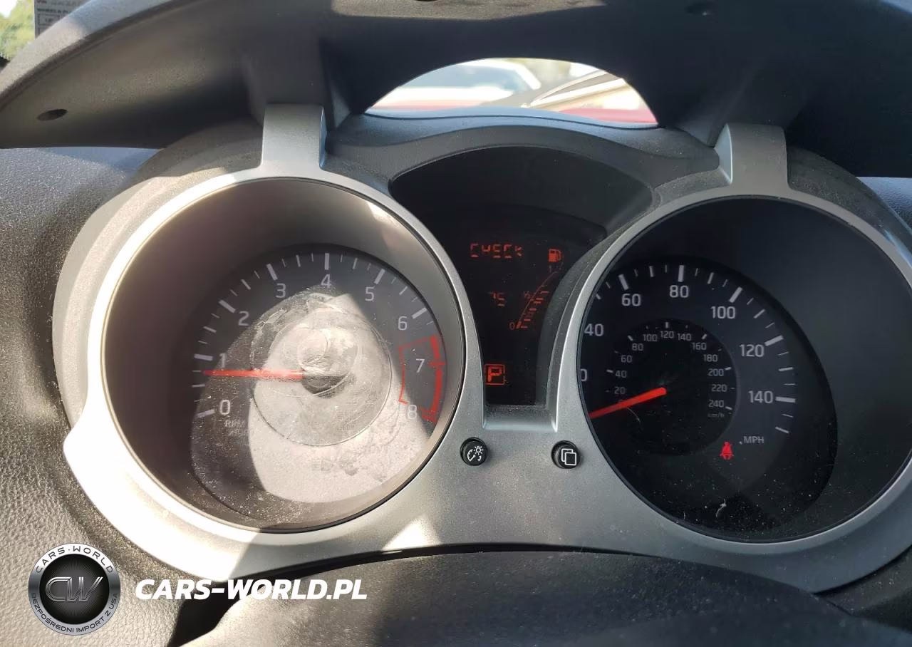 2012 Nissan Juke S VIN:JN8AF5MV7CT119032 - 9