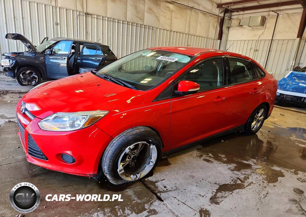 2014 Ford Focus Se VIN:1FADP3F23EL280290 - 1