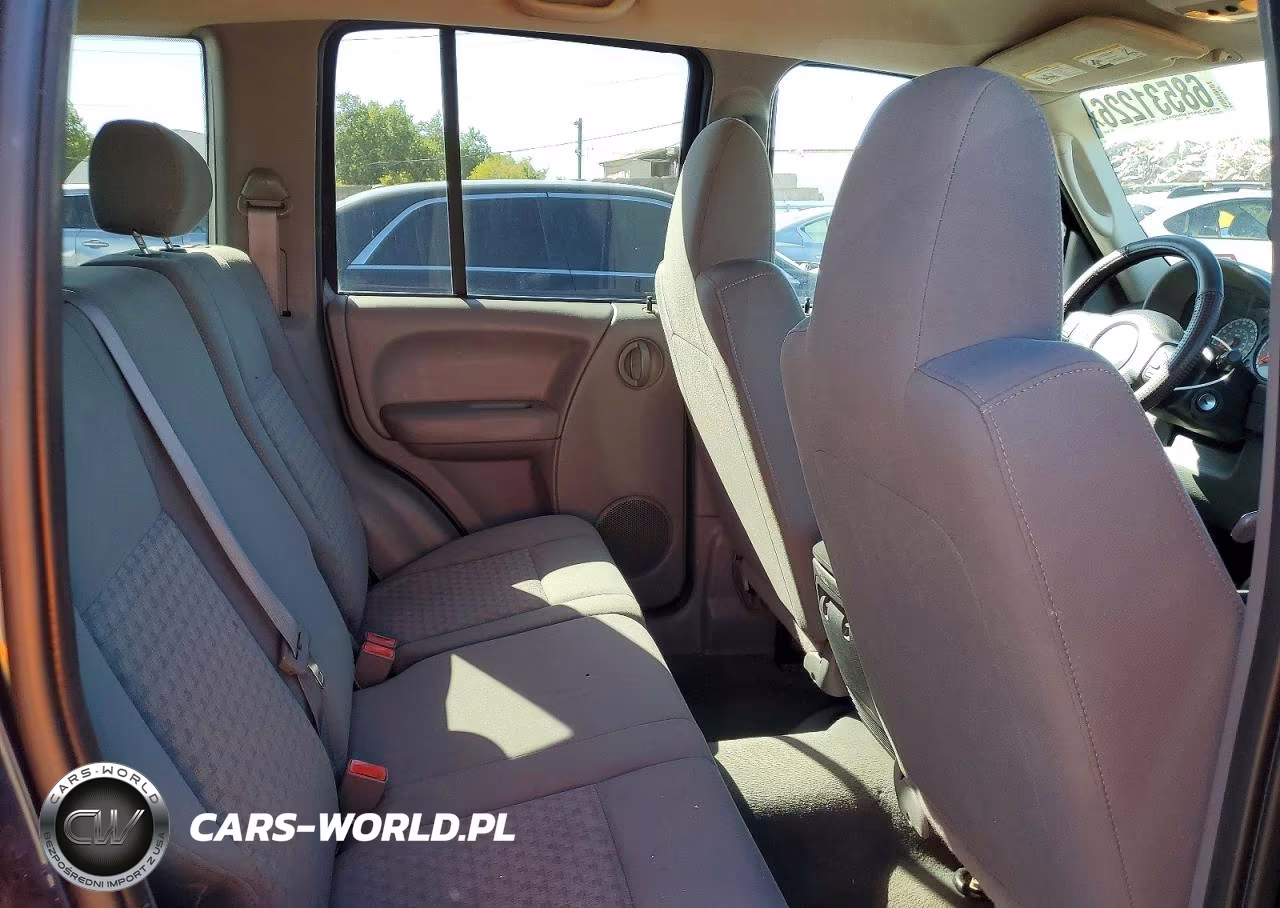 2006 Jeep Liberty Sport VIN:1J4GL48K06W190157 - 11